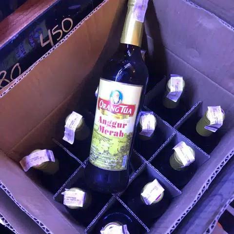 Anggur Merah Gold 620ml Makanan Minuman Minuman Tidak Beralkohol Di Carousell