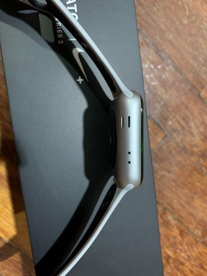 Apple Watch Nike+ Series 3 42mm Silver AI Pure Plat/Black Nike Sport ...