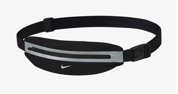 nike running pouch