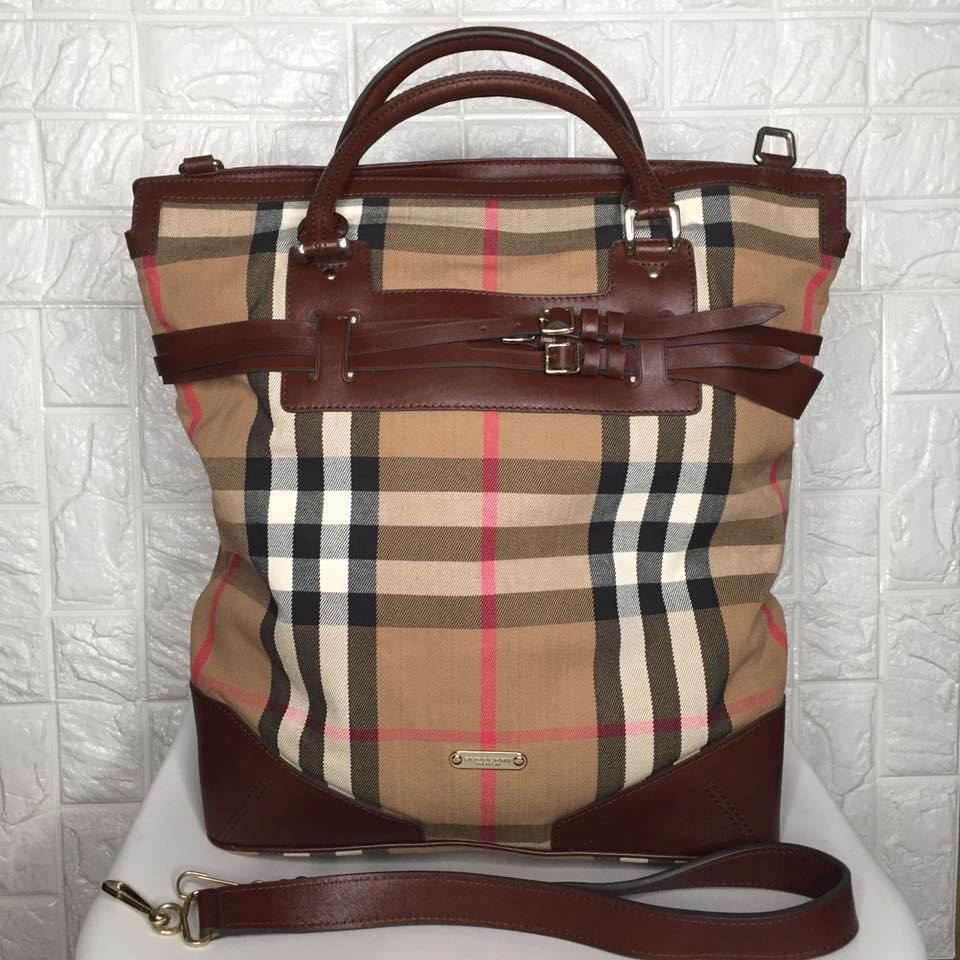 old burberry bags