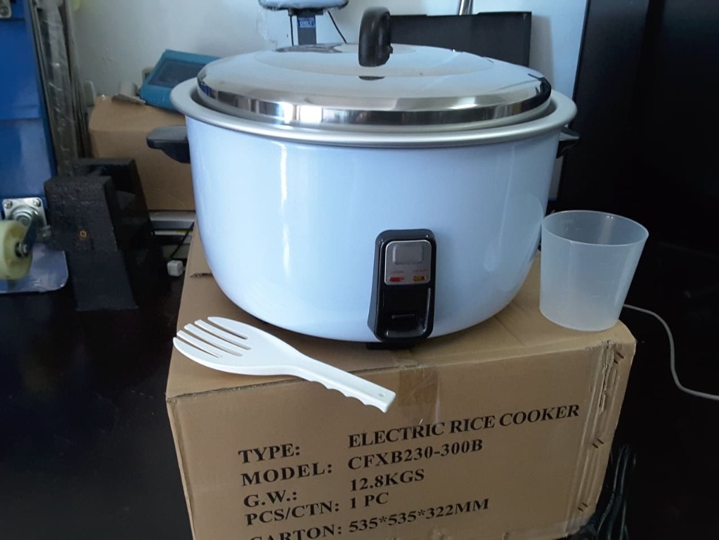 Commercial Electric Rice Cooker 50 cups, Furniture & Home Living