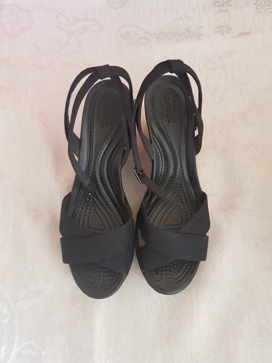 women's leigh ii adjustable ankle strap wedge comfort sandal