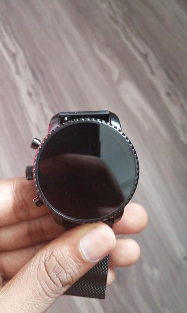 Fossil Smartwatch Explorist HR Black Gen 4 Mobile Phones