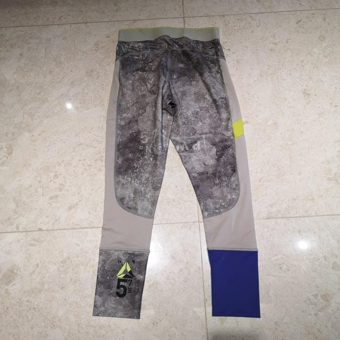 Reebok deals playdry leggings