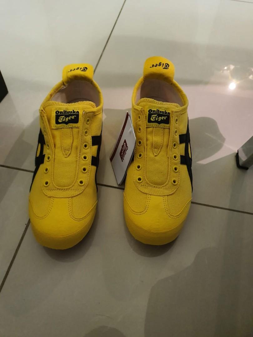 Onitsuka Tiger Mexico 66 Slip On Tai Chi In Yellow Men S Fashion Footwear Sneakers On Carousell