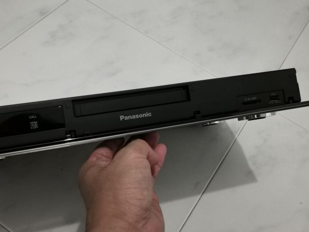 Panasonic DMPBDT500 Bluray and DVD player, TV & Home Appliances, TV