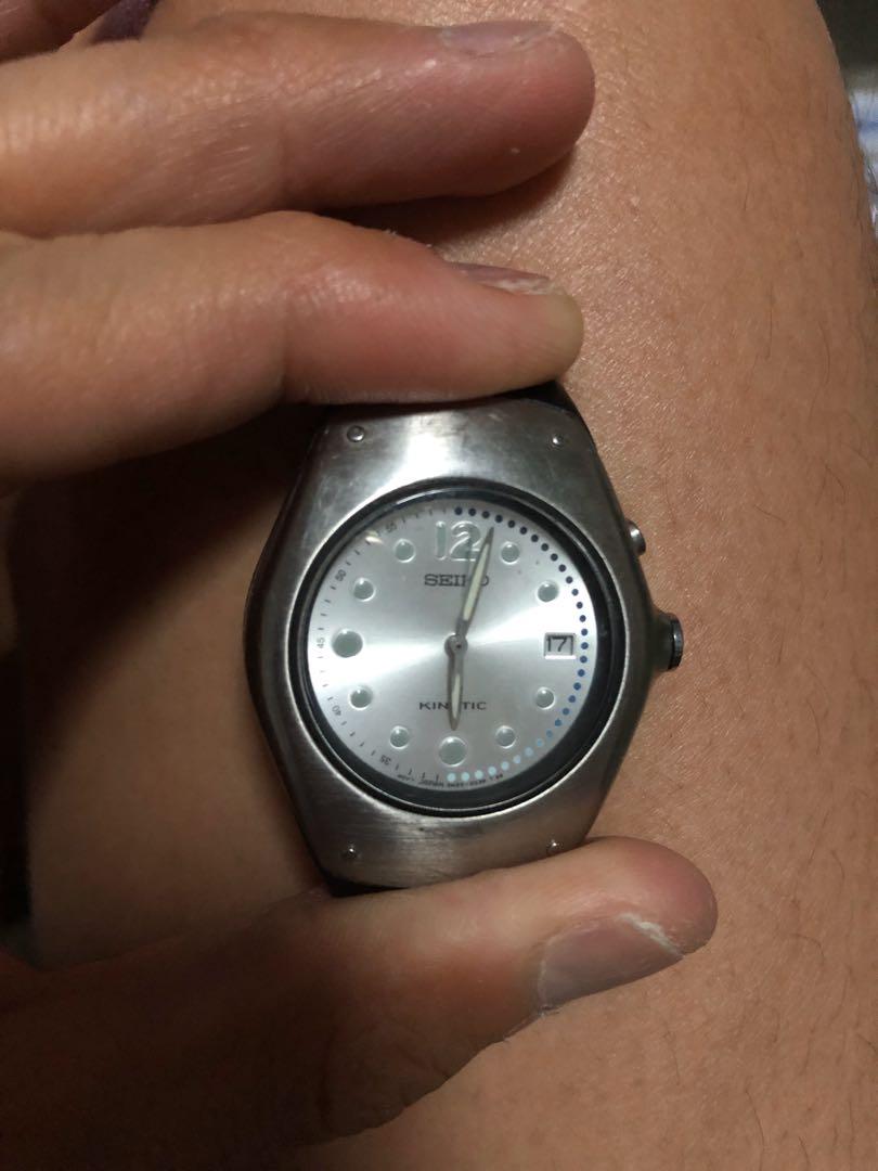 Seiko Kinetic 3M22 0D40 not working Luxury Watches on Carousell