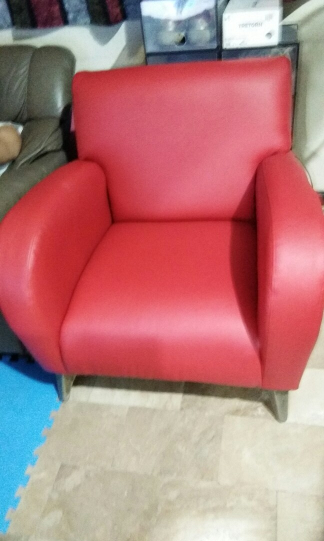 (Category: ) located in . Submitted by krupholsteryservice (Listing ID 273779127, Image 1). Description: .