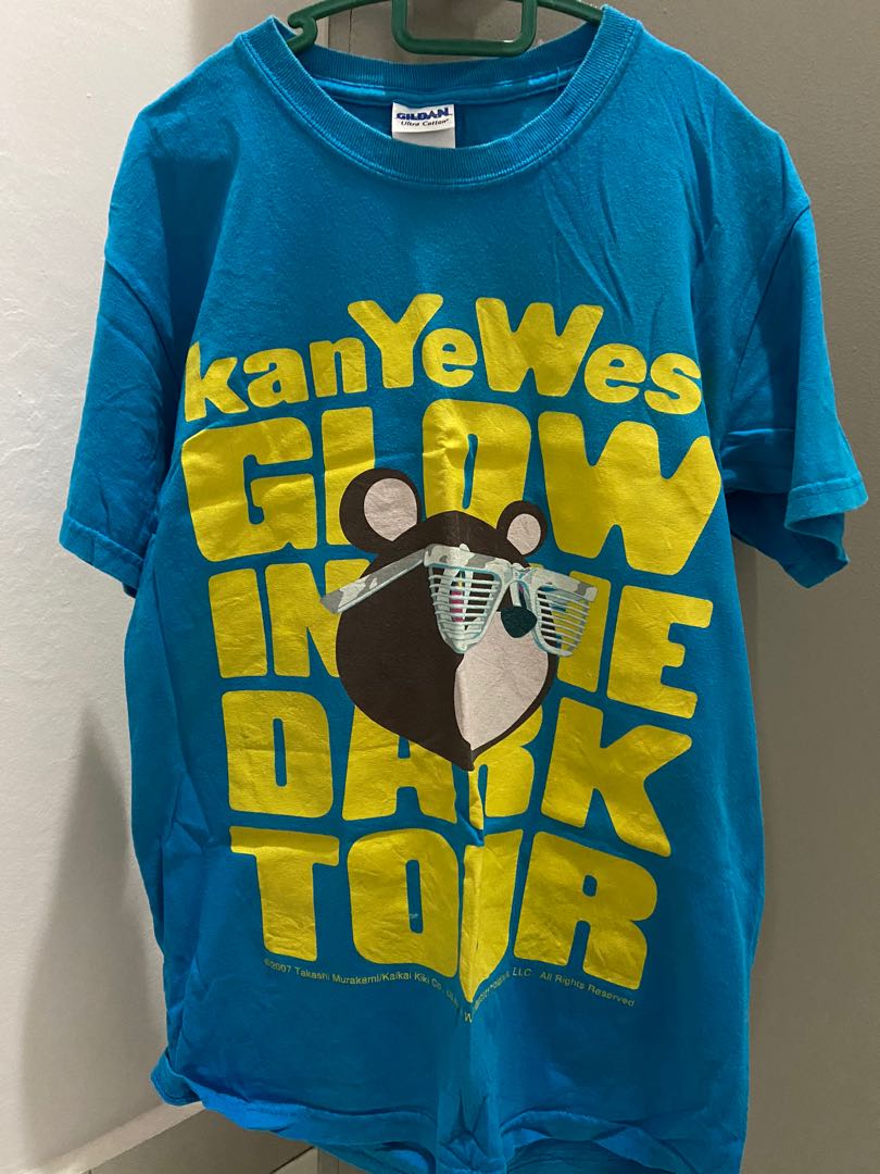 Kanye west tour outlet t shirt