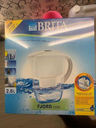BRITA淨水壺（含濾心）