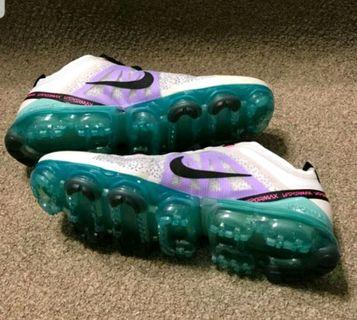 BRAND NEW Air Vapormax 2019 size 11.5(negotiable)  (