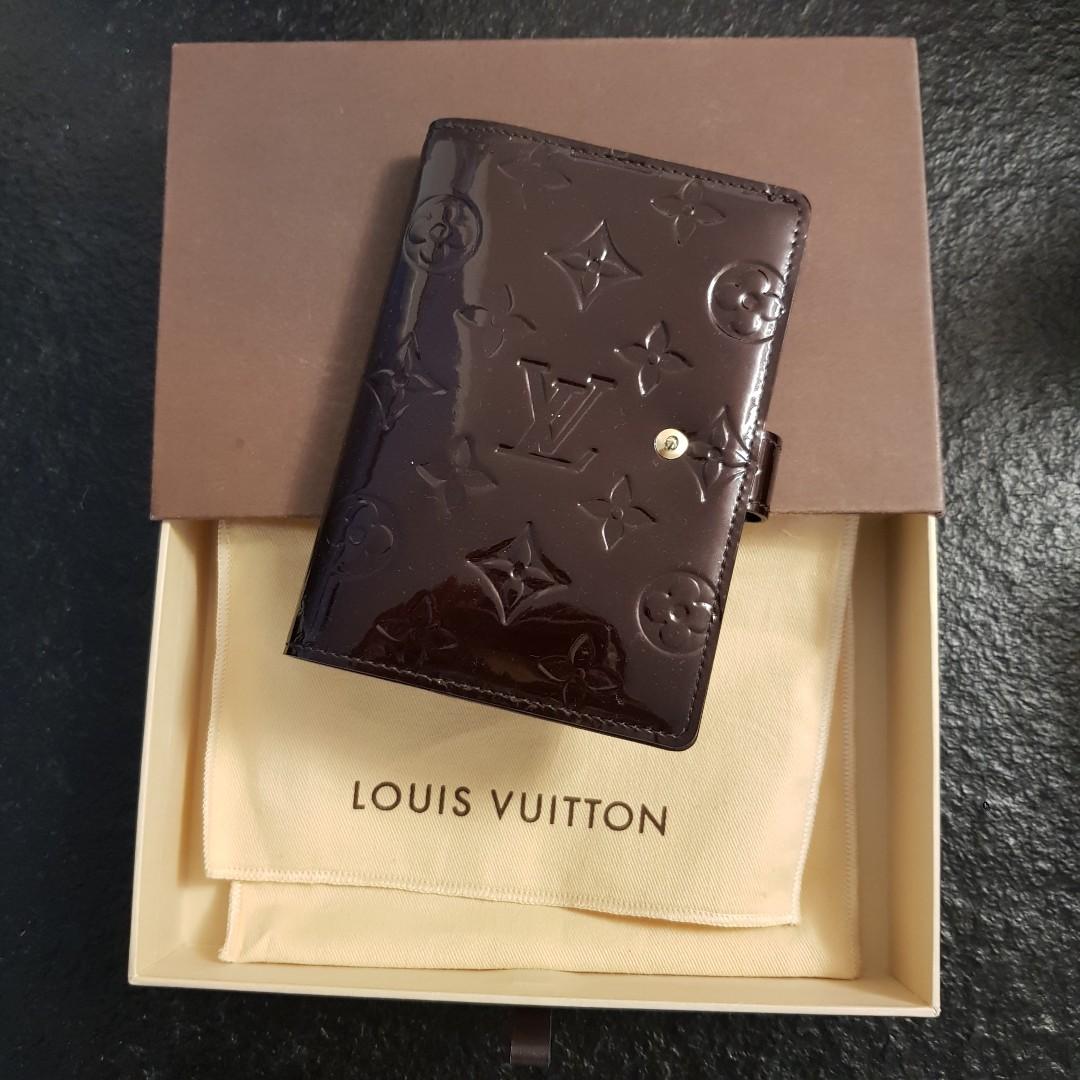 Louis Vuitton Vernis Agenda, Luxury, Bags & Wallets on Carousell