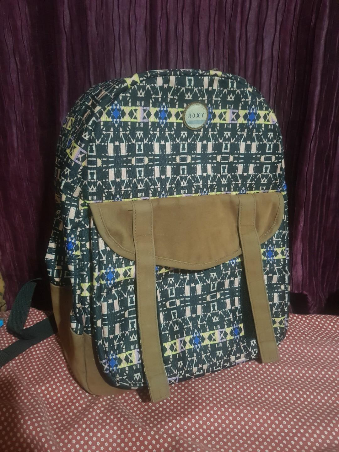 AUTHENTIC ROXY BACKPACK (Category: Backpacks) located in Quezon City. Submitted by hana.queen1212 (Listing ID 274000342, Image 1). Description: Authentic Original Used Excellent Condition Used a few times Rfs: decluttering.