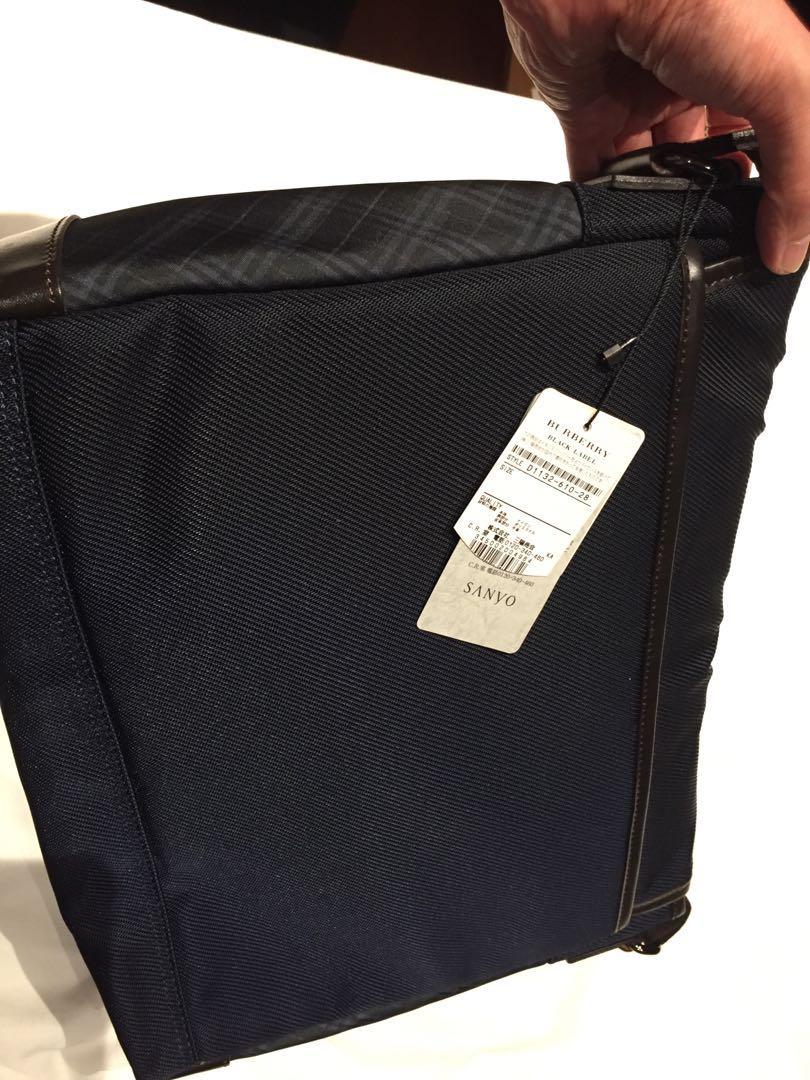 Burberry Black Label Men Messenger Bag, Luxury, Bags & Wallets on Carousell