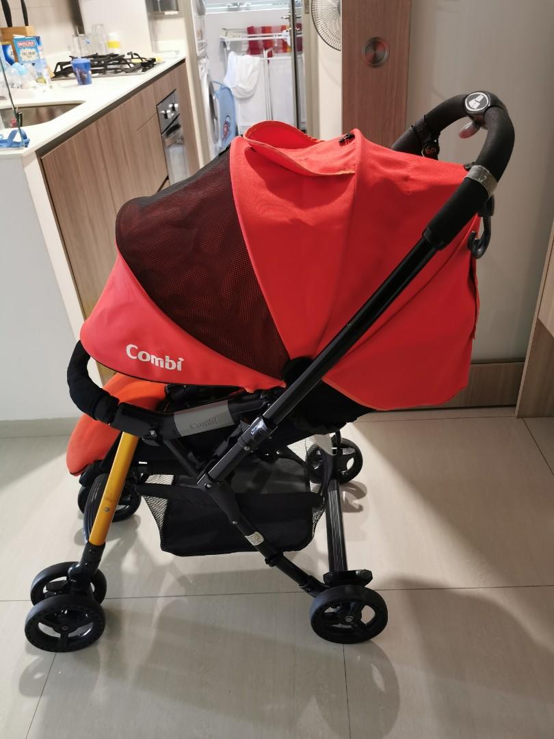 combi urban walker lite
