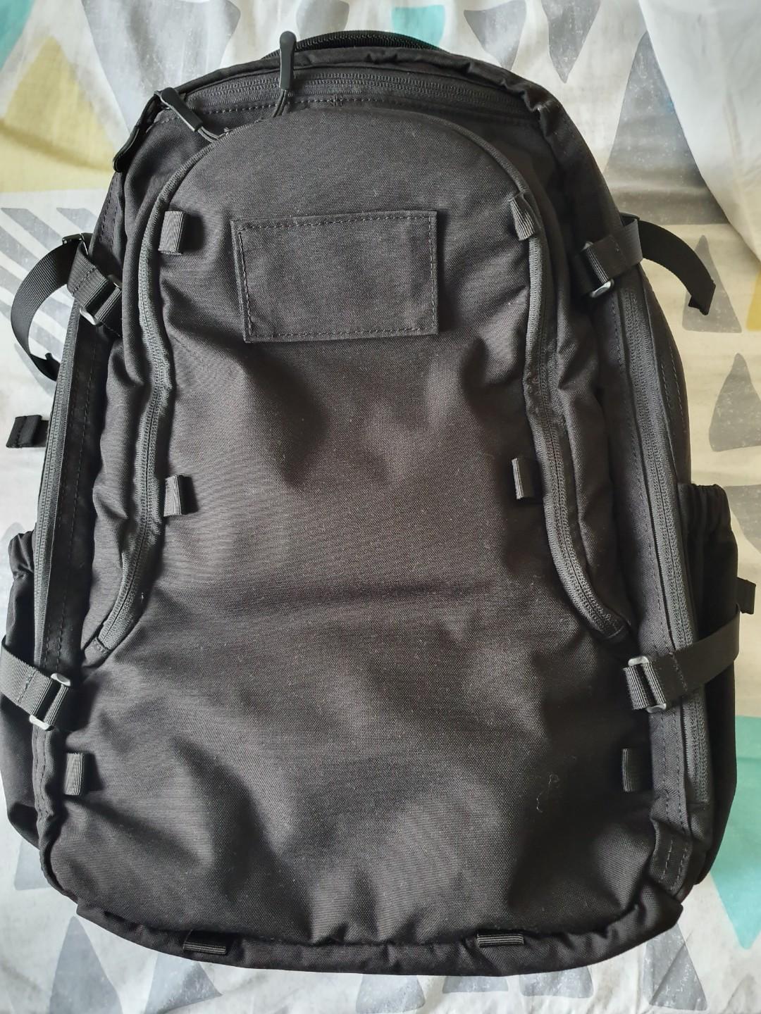 recon nine evade backpack