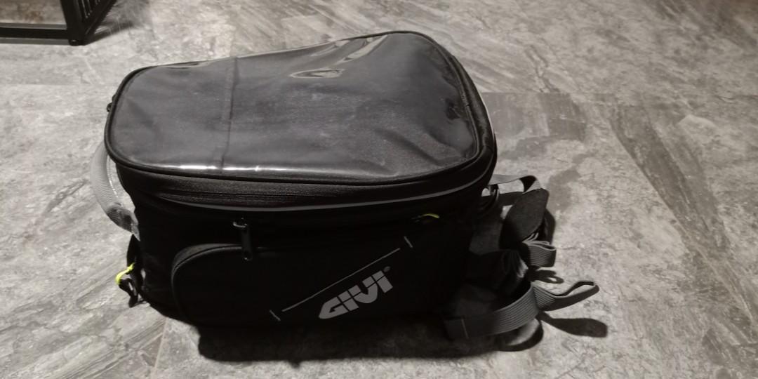 givi magnetic tank bag