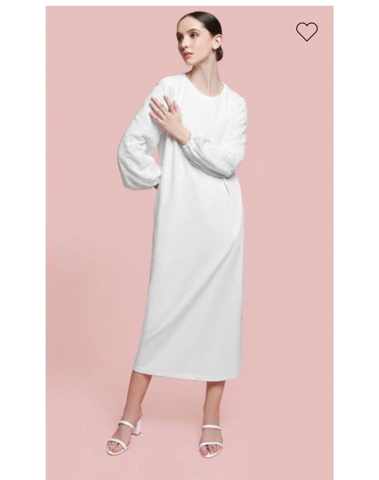 Inc pos Lilit. Eavan Dress With Crochet Embroidery Sleeves In Off