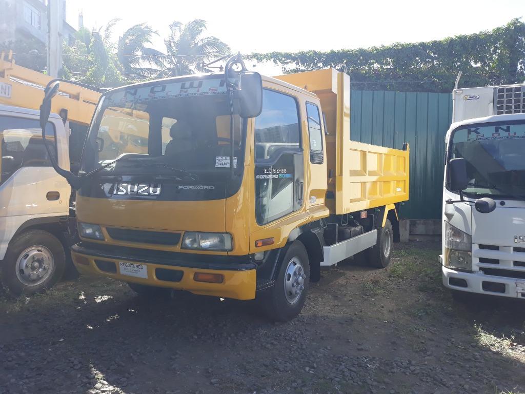 Брызговик isuzu forward