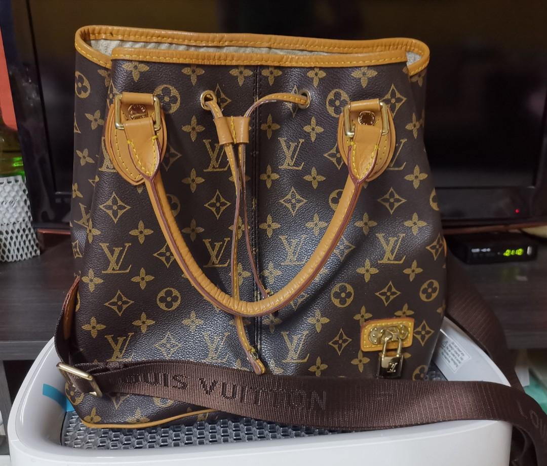 Louis Vuitton Handbag Luxury Bags Wallets On Carousell