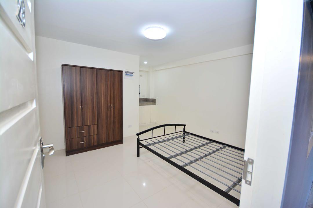 Rooms For Rent In Lahug Apas Cebu City Near I.T Park, Property, Rentals
