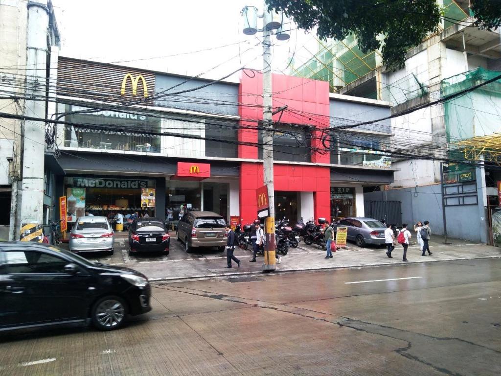 Space For Lease - Commercial / Office / Storage (Category: Commercial) located in Manila. Submitted by lester1 (Listing ID 273918225, Image 1). Description: Across TUP near Adamson University, SM Manila, Manila City Hall, Manila Doctors Hospital, ManilaMed Nearby areas - Taft Avenue, United Nations Avenue & Roxas Boulevard Ample Parking Space Flood Free For inquiries - 09175035590.