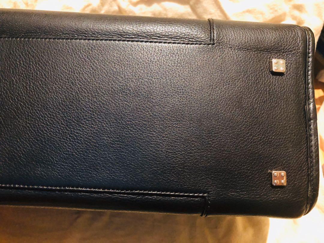 Authentic LOEWE Leather Shoulder bag Beige Spain 18666112