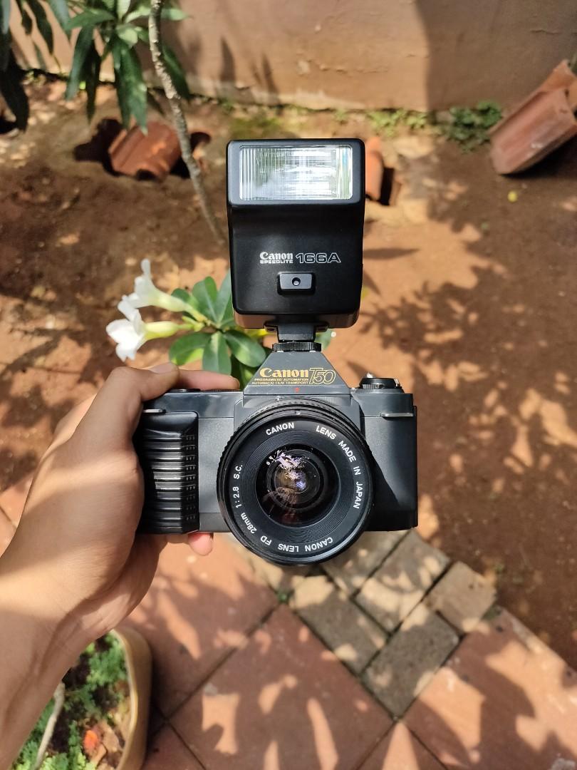 canon t50 fd 28mm f2 8 canon speedlite 166a