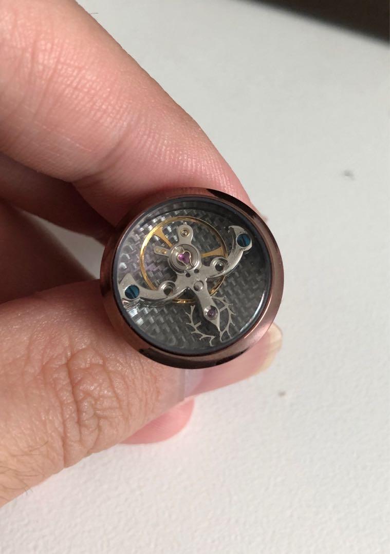 Boutons De Manchette TF Est. 1968 - Acier Plaqué Or Rose, Fond Noir - Modèle C3B-PR01 - Neuf Sans Boîte
