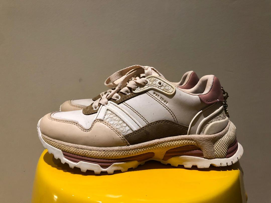 COACH Chunky Sneakers C143 Runner Women s Fashion Footwear Sneakers on Carousell