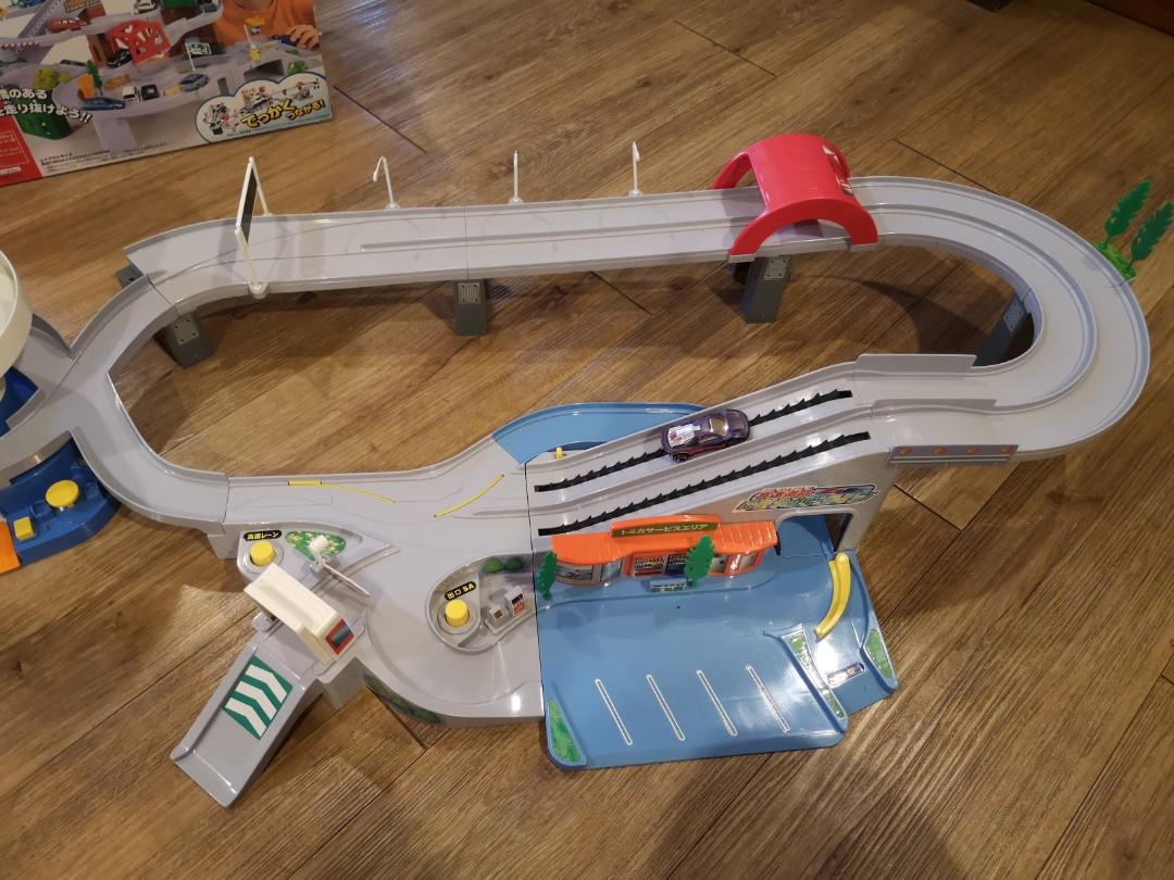 Deluxe PlaySet Takara Tomy Tomica City Mountain Road Drive Complete Set (with box) + Tomica