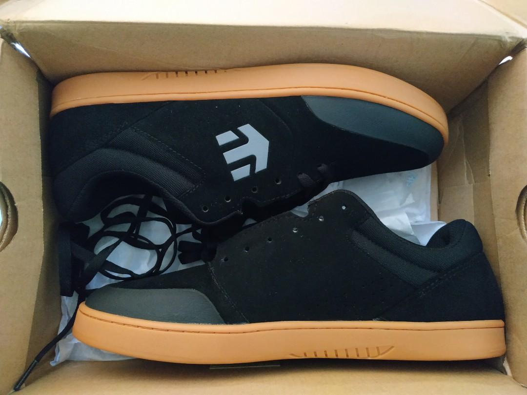 etnies marana black tan