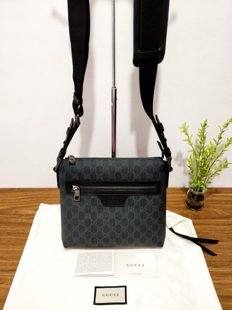 Gucci online supreme black