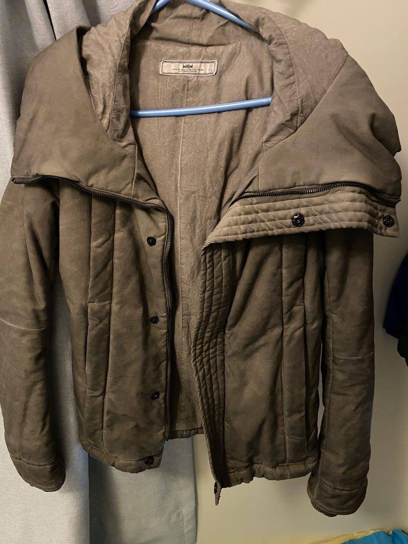 Initial jacket size 2 （分類：外套及戶外衣服）位於 Hong Kong。 由 himhomme 提交（商品編號 274134448，圖片 1）。簡介： 100%real 95% new initial jacket 。