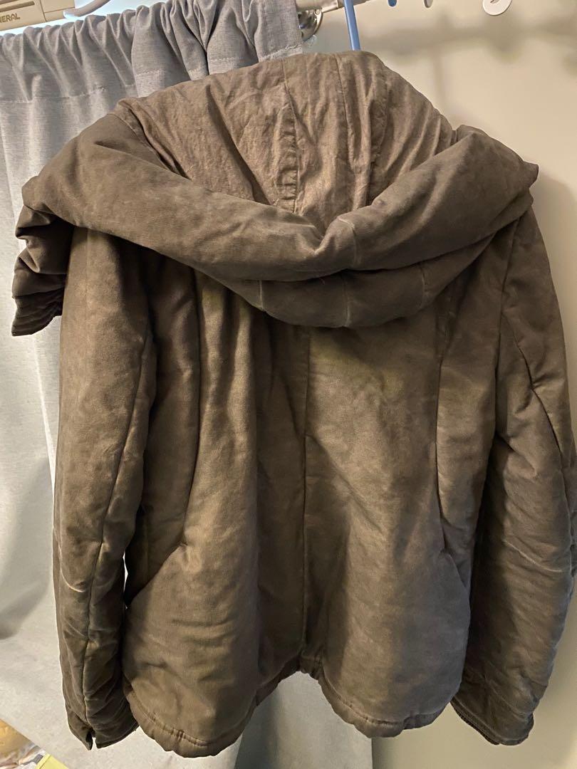 Initial jacket size 2 （分類：外套及戶外衣服）位於 Hong Kong。 由 himhomme 提交（商品編號 274134448，圖片 3）。簡介： 100%real 95% new initial jacket 。