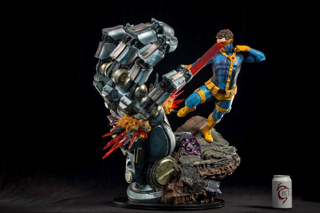 Last Level Xmen Cyclops Vs. SENTINEL statue diorama (Tags Sideshow XM