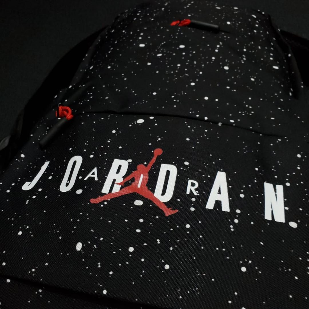 Air jordan deals splatter backpack