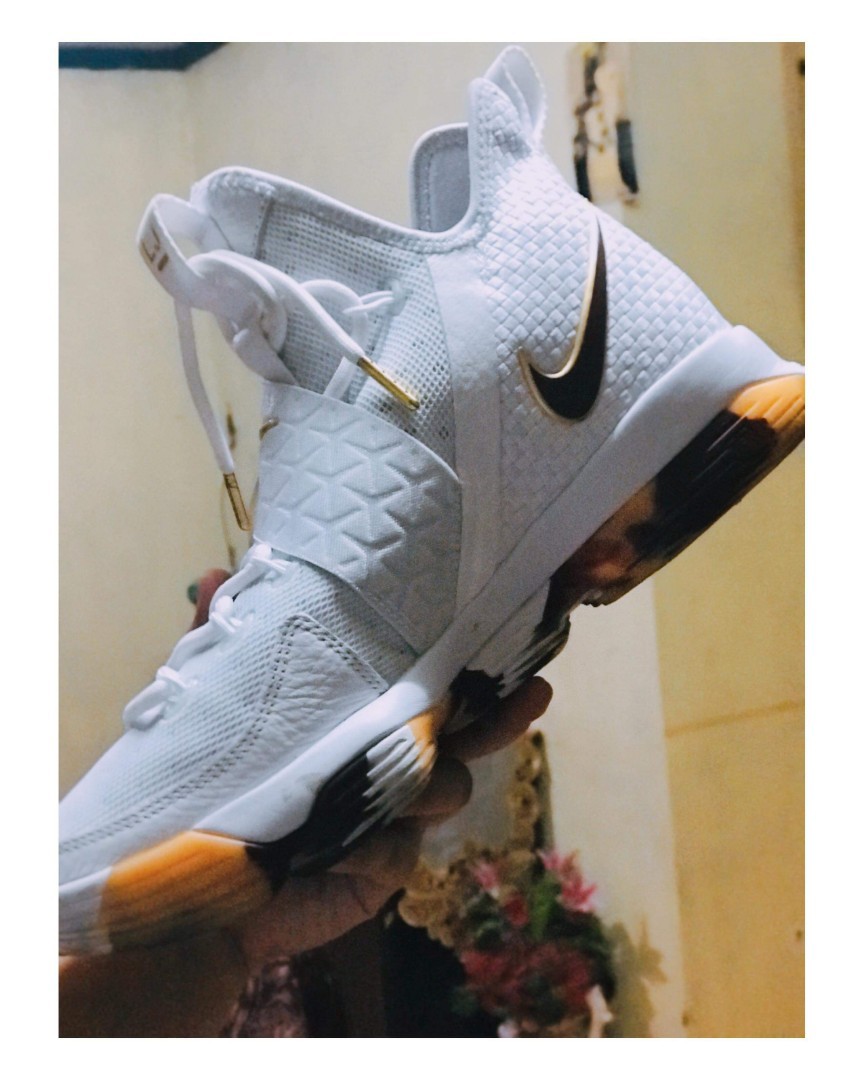 Nike LeBron 14 White Wine Men s Fashion Footwear Sneakers on Carousell