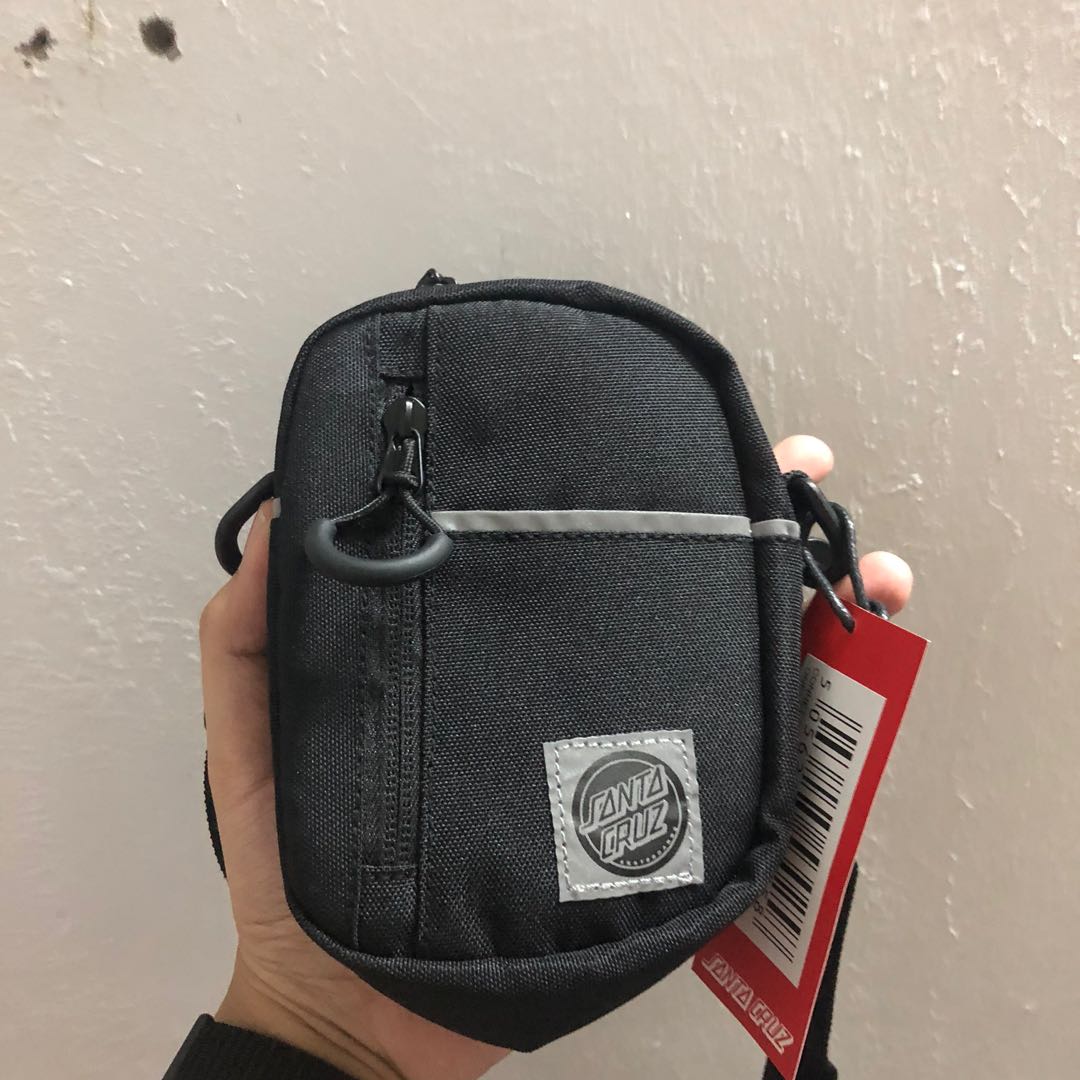 Santa cruz sling bag 2025