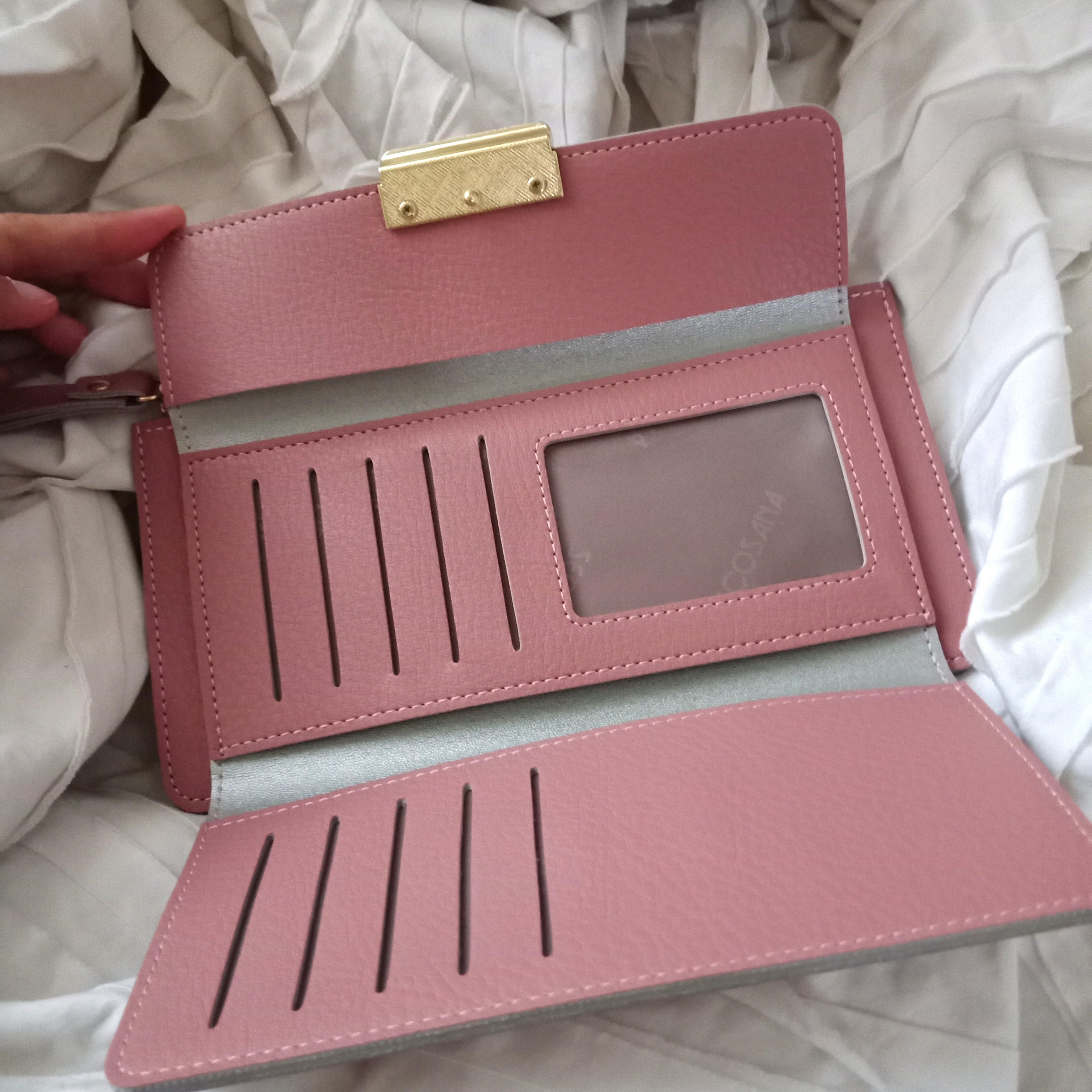 Secosana Wallet (Category: Wallets & Card holders) located in Calamba. Submitted by thrifthappens (Listing ID 274100412, Image 2). Description: Used for a few times only No flaws Good as new Old Rose Color.