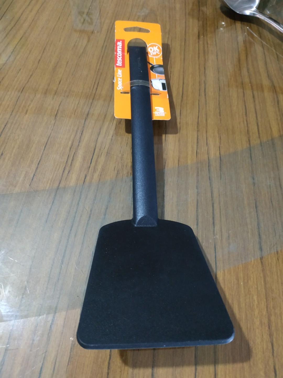 branded spatula