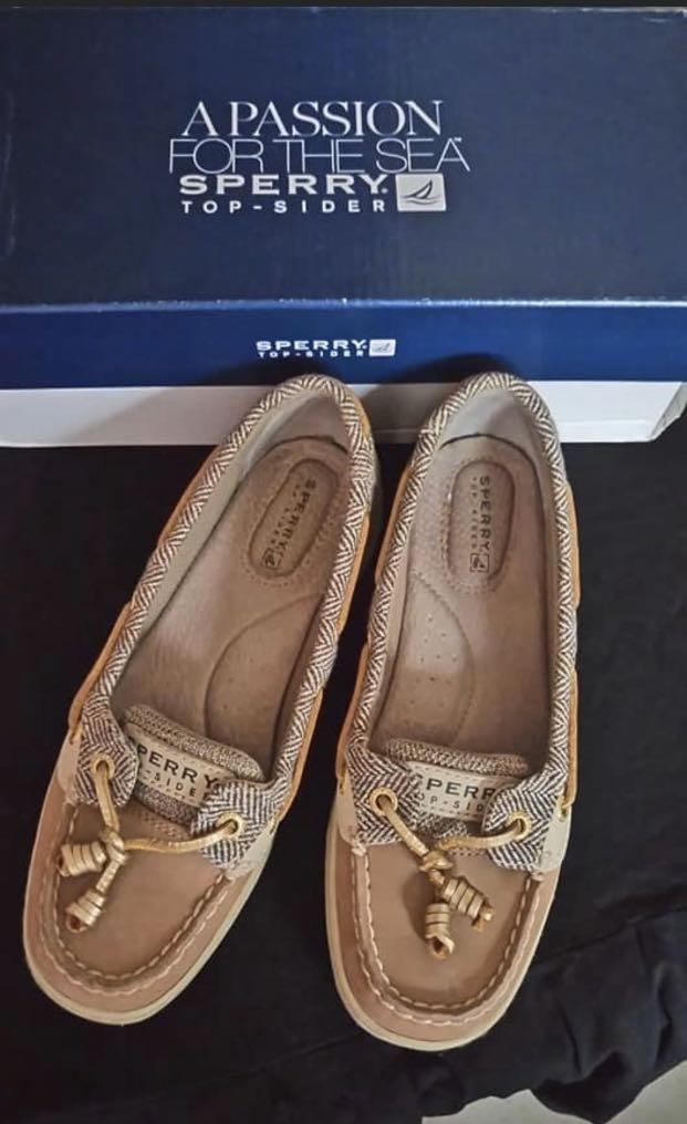 sperry flat shoes