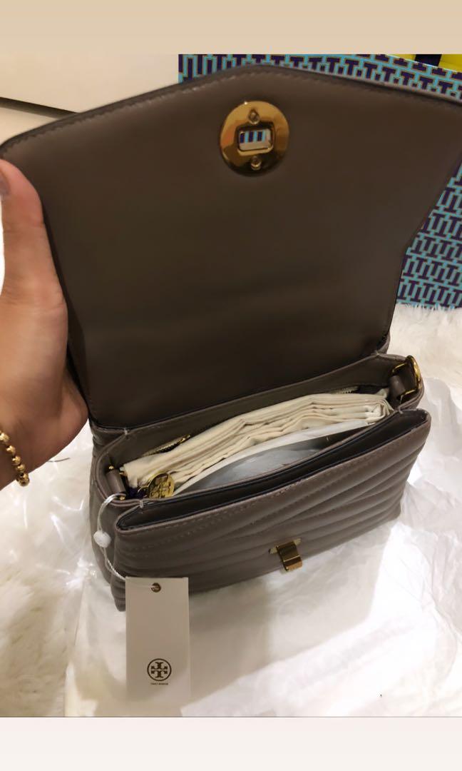 Original Tory Burch Kira chevron grey heron mini slap bag, Luxury, Bags &  Wallets on Carousell