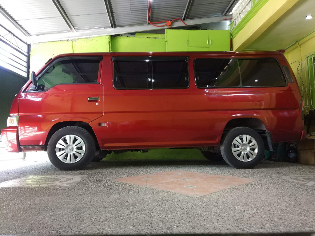 Van For Rent A Car Hire Out Of Town Or Metro Manila Travel Philippines