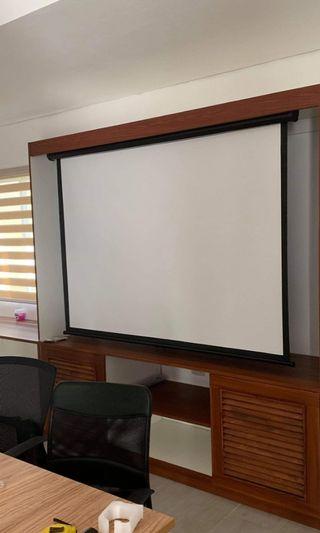 Projector Screen 70x70 pull down type