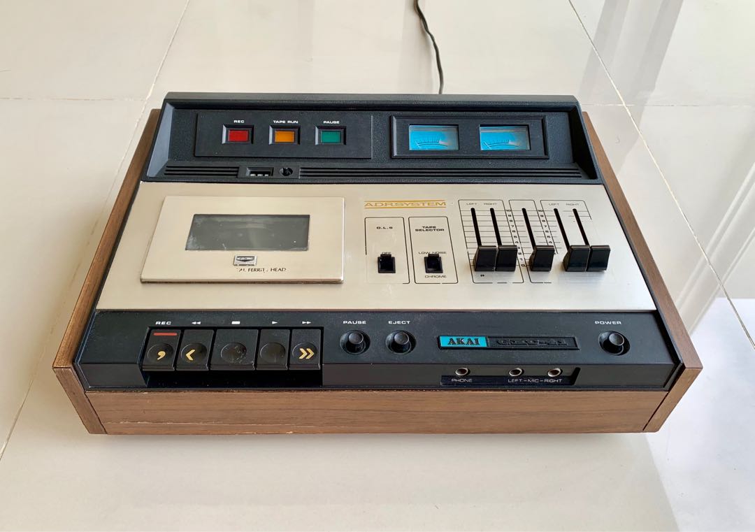 AKAI Tape deck. Vintage, Hobbies & Toys, Collectibles & Memorabilia