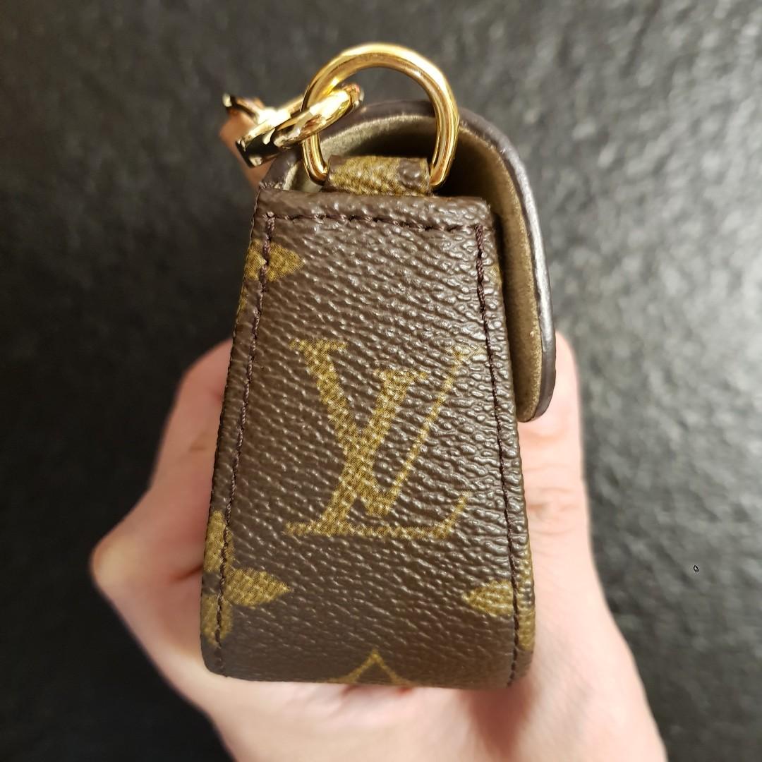 LOUIS VUITTON Monogram Pochette Lagoon Clutch Glasses Case