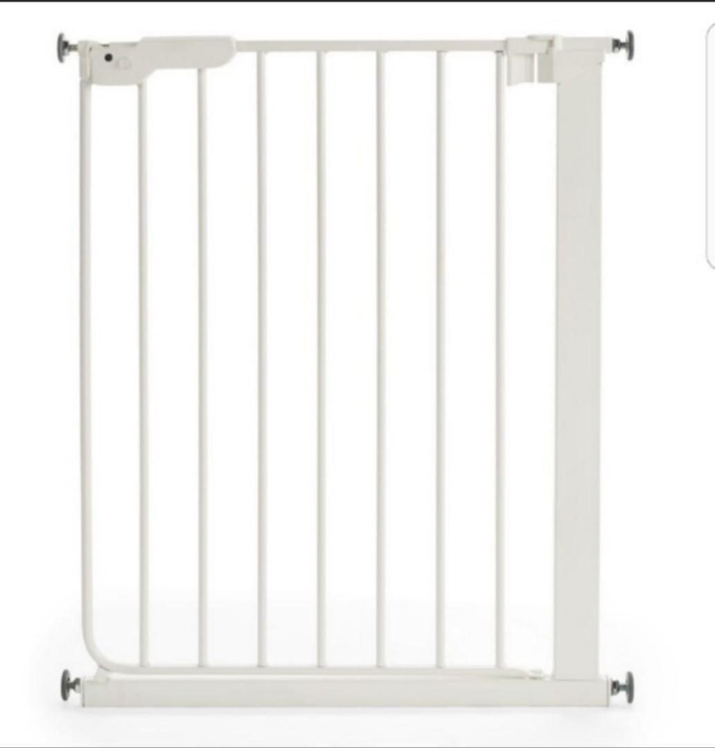 slim fit baby gate