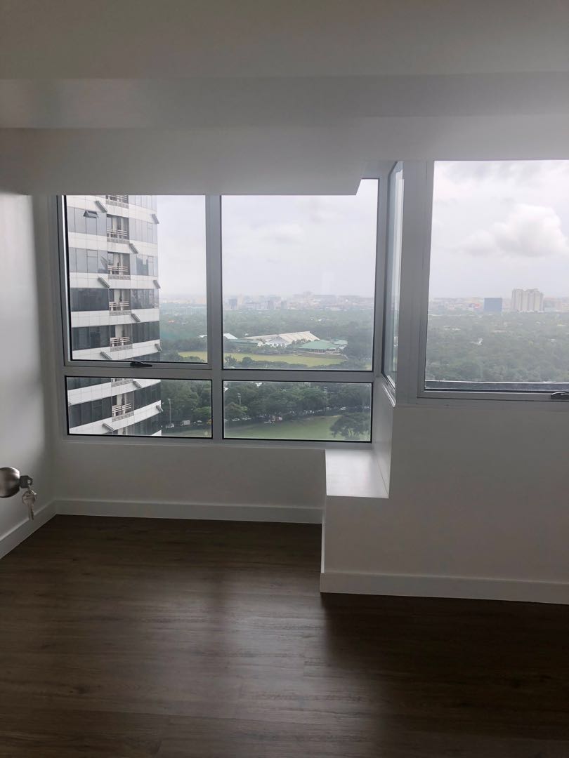 (Category: ) located in . Submitted by june8gem (Listing ID 251394256, Image 1). Description: .