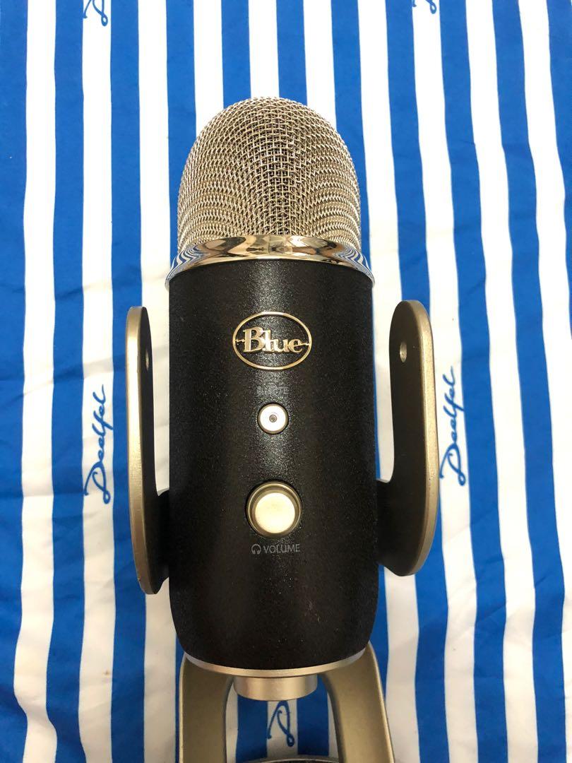  Blue 1967 Yeti Pro USB Condenser Microphone